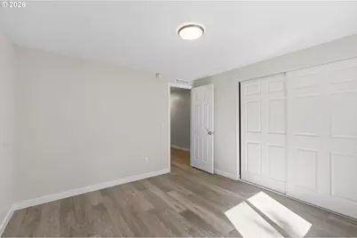 17717 Highway 58, Crescent Lake, OR 97733 - Photo 14