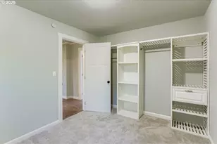 1124 NE 172nd Ave, Gresham, OR 97230 - Photo 18