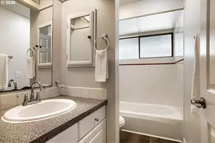 14785 NW Perimeter Dr, Beaverton, OR 97006 - Photo 22