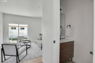 14822 NE Couch St, Portland, OR 97230 - Photo 12