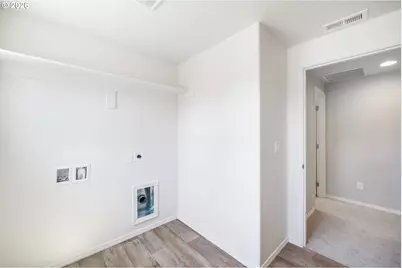 5290 Squirrel St, Springfield, OR 97478 - Photo 32
