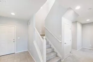 5290 Squirrel St, Springfield, OR 97478 - Photo 16