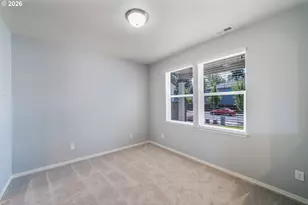 5290 Squirrel St, Springfield, OR 97478 - Photo 6