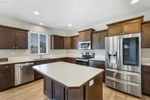 5290 Squirrel St, Springfield, OR 97478 - Photo 8