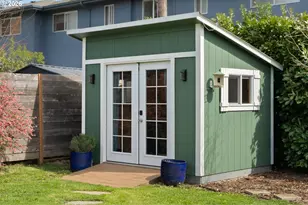 4230 SE 103rd Ave, Portland, OR 97266 - Photo 36