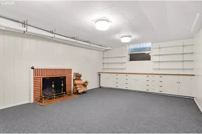 4317 SW Bernard Dr, Portland, OR 97239 - Photo 38