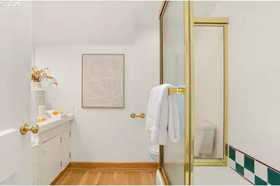 4317 SW Bernard Dr, Portland, OR 97239 - Photo 32