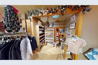 209 Oak St, Hood River, OR 97031 - Photo 8