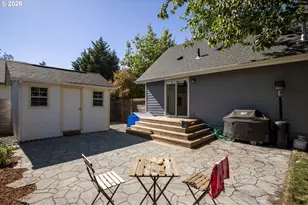 8800 NE Couch St, Portland, OR 97220 - Photo 22