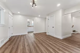 790 Oregon Ave, North Bend, OR 97459 - Photo 18