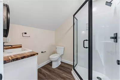 790 Oregon Ave, North Bend, OR 97459 - Photo 34