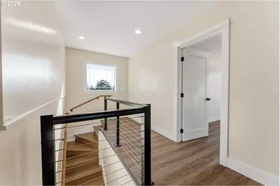 790 Oregon Ave, North Bend, OR 97459 - Photo 30