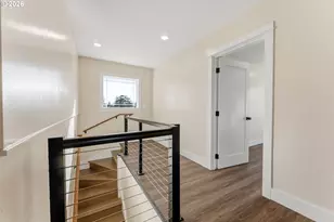 790 Oregon Ave, North Bend, OR 97459 - Photo 30