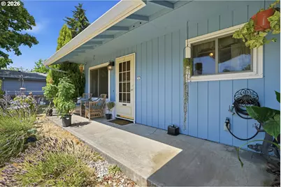 2321 SE Spruce St, Hillsboro, OR 97123 - Photo 4