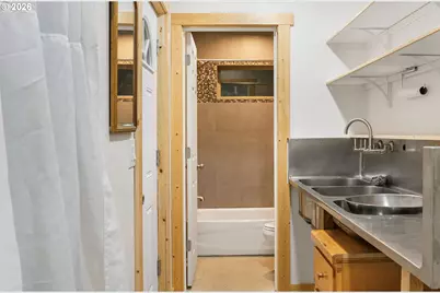 45721 Highway 101, Langlois, OR 97450 - Photo 22