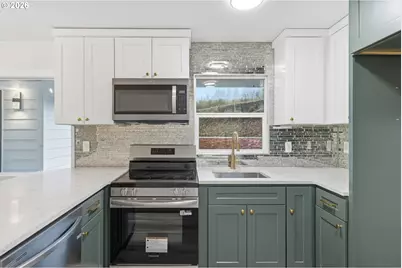 660 NW Norwood St, Camas, WA 98607 - Photo 12