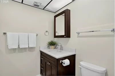 2211 SW 1st Ave #1001, Portland, OR 97201 - Photo 28