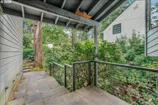 755 SW Chestnut St, Portland, OR 97219 - Photo 32