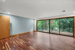 755 SW Chestnut St, Portland, OR 97219 - Photo 28