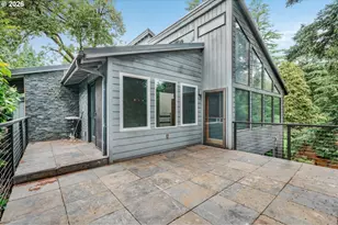 755 SW Chestnut St, Portland, OR 97219 - Photo 8