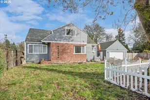 18418 SE Blanton St, Milwaukie, OR 97267 - Photo 4