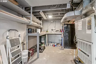 18418 SE Blanton St, Milwaukie, OR 97267 - Photo 40