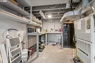 18418 SE Blanton St, Milwaukie, OR 97267 - Photo 40