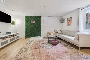 18418 SE Blanton St, Milwaukie, OR 97267 - Photo 32