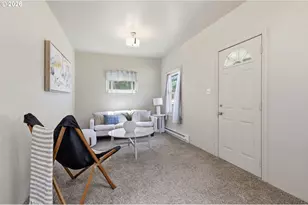 3621 E Amazon Dr, Eugene, OR 97405 - Photo 6