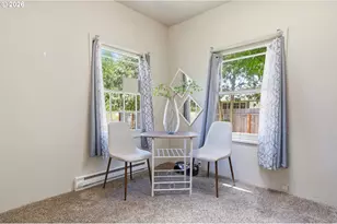 3621 E Amazon Dr, Eugene, OR 97405 - Photo 4