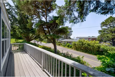 124 E Sitka St, Cannon Beach, OR 97110 - Photo 20