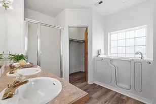 169 Rio Senda St, Umatilla, OR 97882 - Photo 24