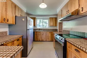 4355 Pearl St, Eugene, OR 97405 - Photo 12
