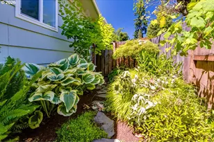 4355 Pearl St, Eugene, OR 97405 - Photo 38