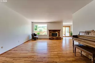 4355 Pearl St, Eugene, OR 97405 - Photo 4