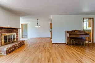 4355 Pearl St, Eugene, OR 97405 - Photo 6