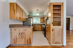 4355 Pearl St, Eugene, OR 97405 - Photo 10