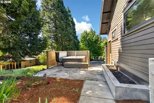 127 SE Wyers St, White Salmon, WA 98672 - Photo 24