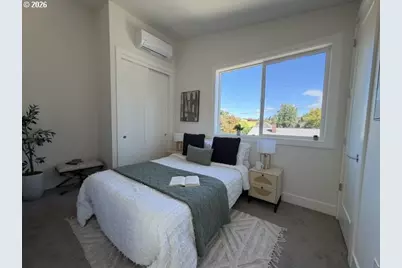 4586 Carlton, Portland, OR 97206 - Photo 6
