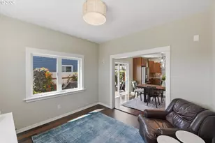 1611 Ash St, North Bend, OR 97459 - Photo 16