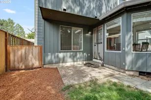 21267 NW Cannes Dr, Portland, OR 97229 - Photo 34