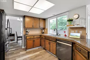 21267 NW Cannes Dr, Portland, OR 97229 - Photo 12