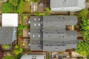 6217 S Virginia Ave, Portland, OR 97239 - Photo 32