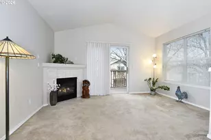 15816 NE Milton Pl, Portland, OR 97230 - Photo 10