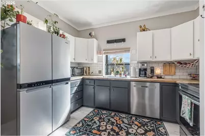 7730 SE Henry Pl, Portland, OR 97206 - Photo 10