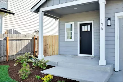 195 Iowa St, Silverton, OR 97381 - Photo 4