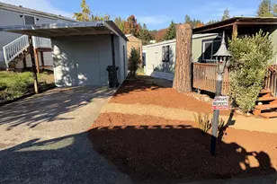 401 N Comstock Rd, Sutherlin, OR 97479 - Photo 2