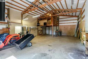 15195 NE Silver Lake Dr, Silverton, OR 97381 - Photo 42