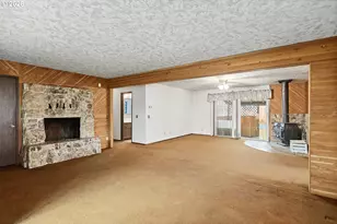 3244 W 7th St, The Dalles, OR 97058 - Photo 4