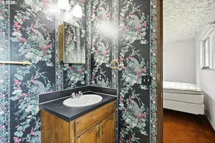 3244 W 7th St, The Dalles, OR 97058 - Photo 20